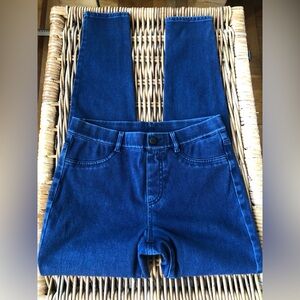 UNIQLO WOMENS HIGHWAISTED SKINNY JEANS
